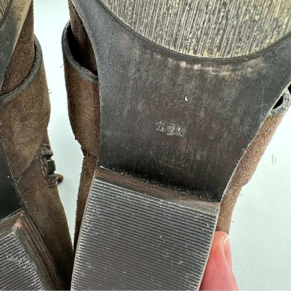 Nine West vintage America Vasabady ankle booties 10.5 brown suede western boots